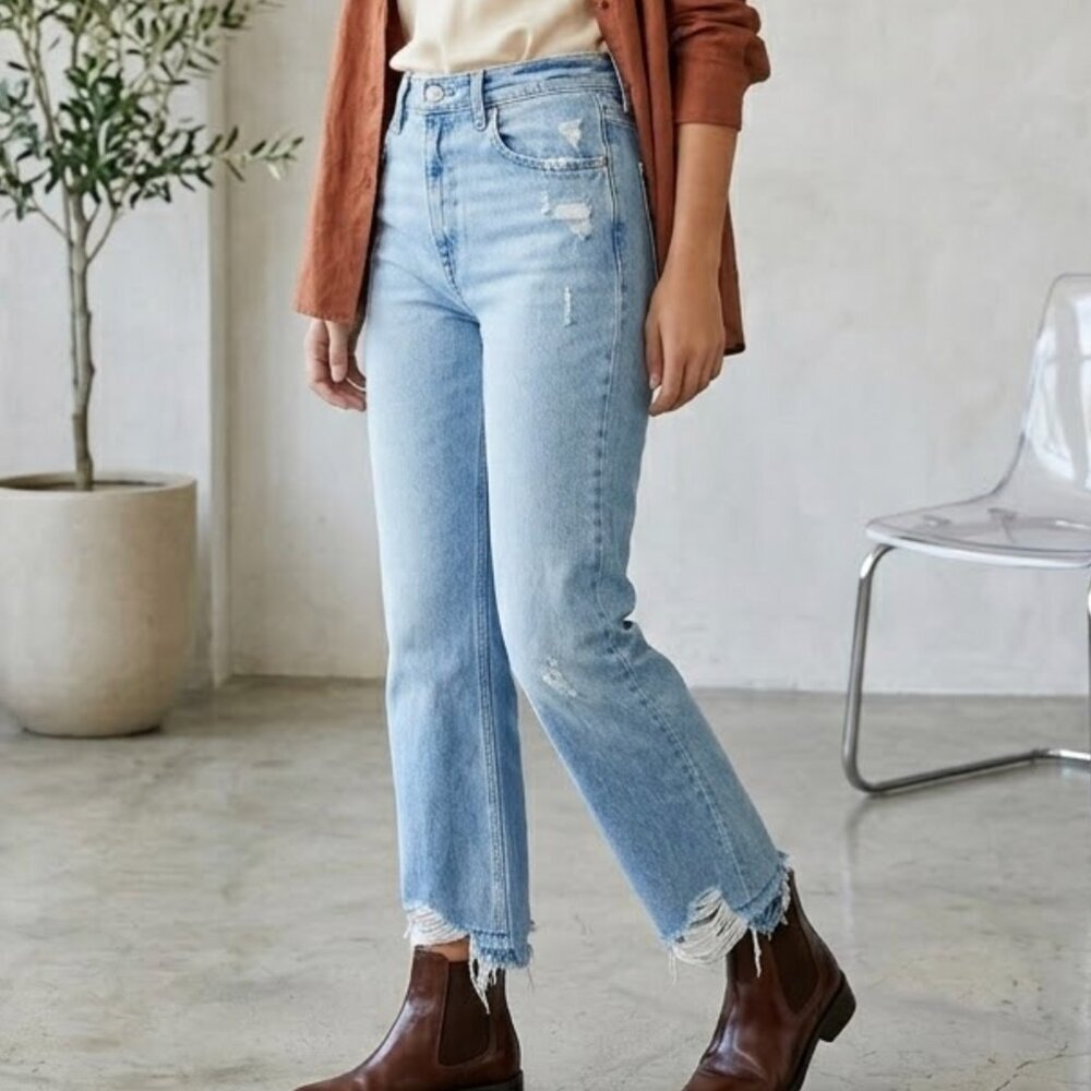 FRAME Le Hollywood High Rise Straight Crop Jeans 29 Light Wash Distressed Denim